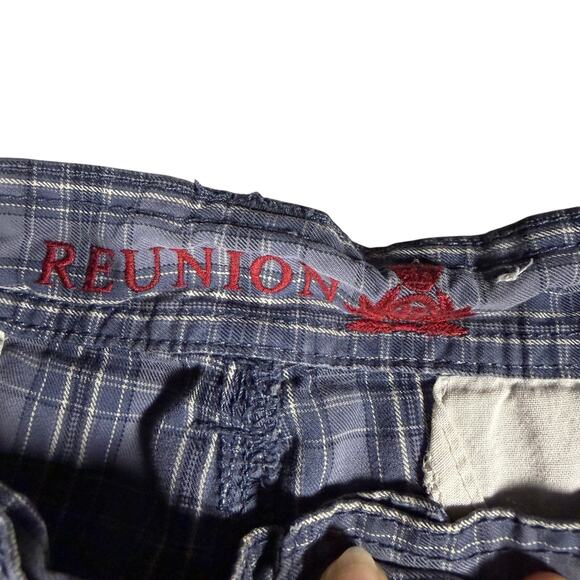 reunion men’s plaid shorts size 34 waist 1 small hole in the back - Picture 2 of 5